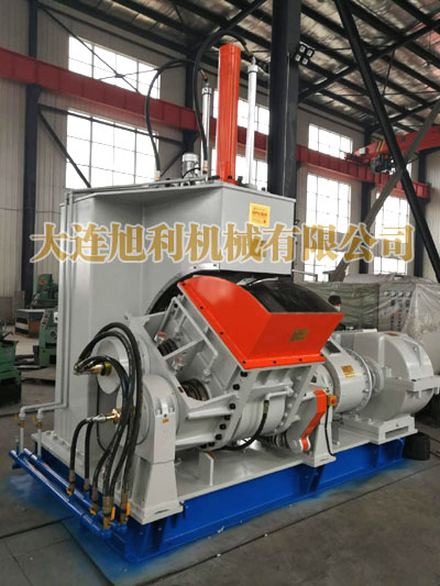 110升液压密炼机 110升液压密炼机